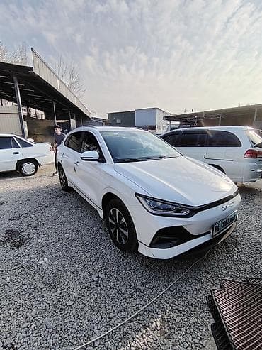 mini ev: BYD E2: 2025 г., Электромобиль, Кроссовер — 4