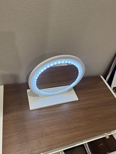 Хозтовары: Косметическое зеркало с подсветкой - Размер 30х30 - Круглая форма на — 1