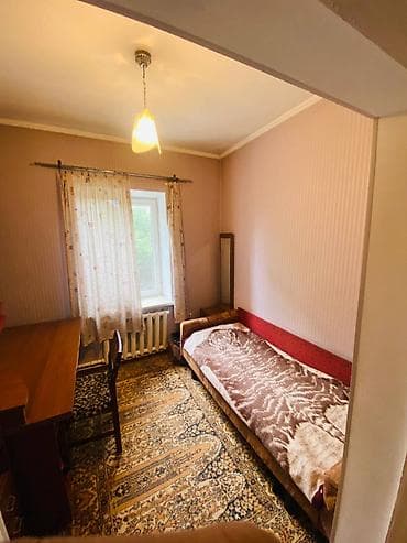 Дома: 210 м², 6 комнат, Кондиционер, Парковка, Забор, огорожен — 10