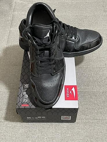 Кроссовки и спортивная обувь: Кроссовки низкие, черные, в стиле баскетбольной классики. Основные — 1