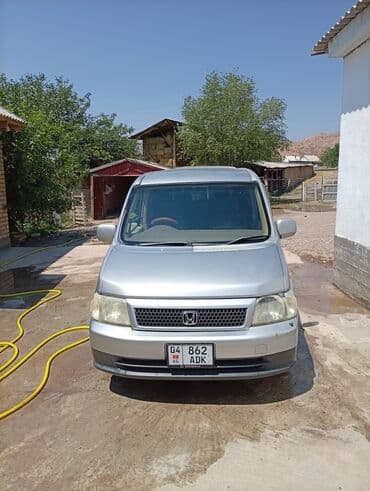 целый кузов: Honda Stepwgn: 2002 г., 2 л, Автоматтык, Бензин, Вэн/Минивэн — 6