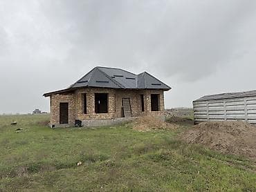 комната аламедин 1: Кирпичный дом (коробка) с мансардной кровлей на участке. - Материал — 3