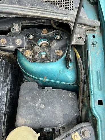 одсей 1: Mazda Demio: 2003 г., 1.3 л, Автомат, Бензин, Хэтчбэк — 8