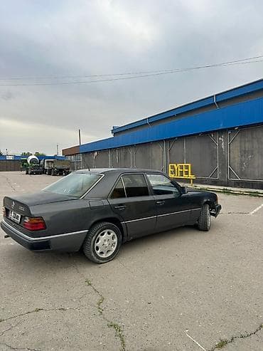 Транспорт: Mercedes-Benz W124: 1994 г., 2 л, Кол менен иштөөчү, Бензин, Седан — 8