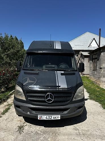 оригинальные вещи: Mercedes-Benz Sprinter (длинная база, высокий крыша) — черный фургон с — 2