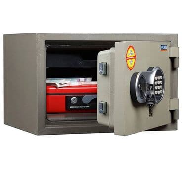 купить несгораемый сейф бу: Сейф Valberg FRS-30 EL предназначен для сохранности документов и — 1