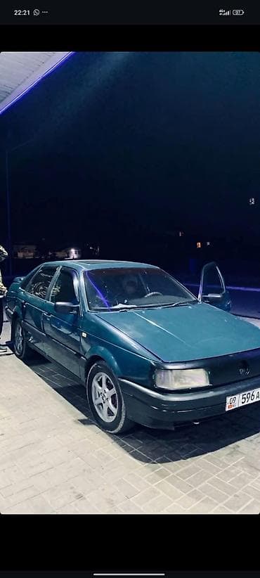 wolksvagen passat: Volkswagen Passat: 1990 г., 1.8 л, Ручные, Бензин, Седан — 3