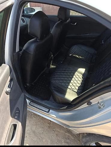 Nissan Primera: 2002 г., 2 л, Механика, Дизель, Седан — 5