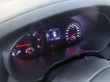 4runner 2010: Kia Sorento: 2017 г., Автомат, Бензин, Кроссовер — 3