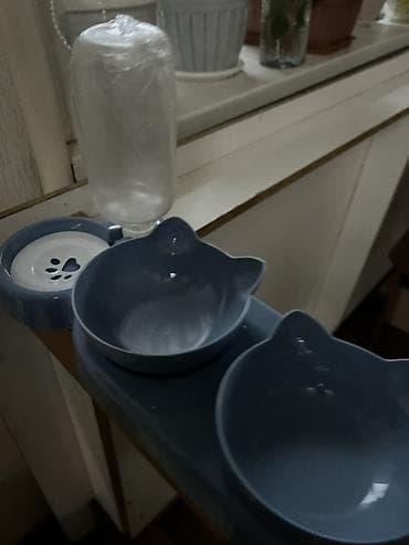 бокс моды: Комплект мисок для кошек/щенков с автопоилкой. - Две миски в форме — 2