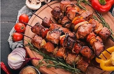 Шашлык на шампурах Иссык куль - Аппетитные мясные кусочки