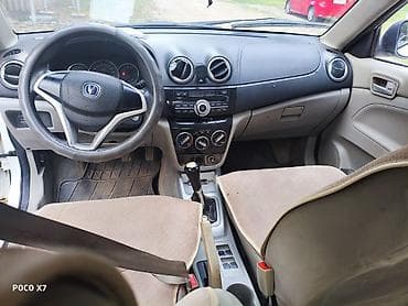 Унаа сатуу: Changan Alsvin V3: 2018 г., 1.4 л, Кол менен иштөөчү, Бензин, Седан — 5