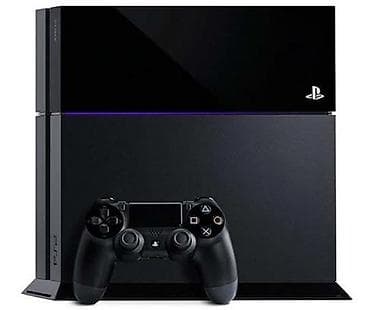 Игровая консоль Sony PlayStation 4 (PS4) в комплекте с двумя