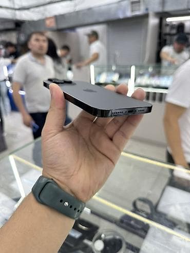 apple m1: IPhone 14 Pro Max, Б/у, 128 ГБ, Black Titanium, Зарядное устройство, Защитное стекло, Чехол, 83 % — 2