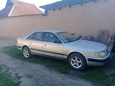 Audi 100: 1993 г., Седан