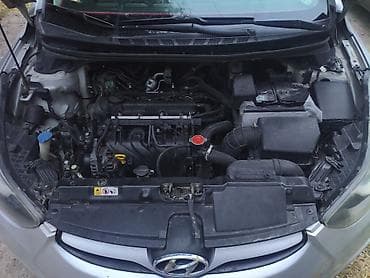 водиной кондиционер: Hyundai Elantra: 2012 г., 1.6 л, Автомат, Бензин, Седан — 4
