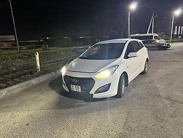 Hyundai i30: 2016 г., 1.6 л, Механика, Бензин, Универсал