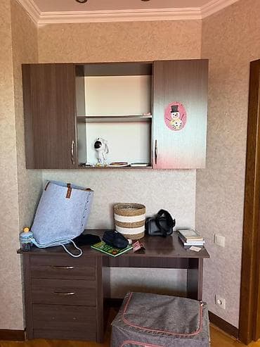 продаются стулья: Комплект офисной мебели, Шкаф, ДСП, цвет - Коричневый — 1