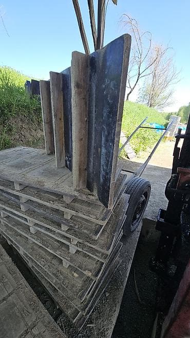 станок ламинат: Состав и характеристики: - Вибропресс с матрицей на 6 блоков за цикл — 4