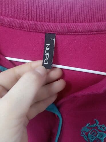 спортивное оборудование: Футболки — 3