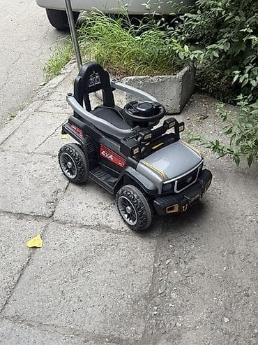 детский толкар: Детская машина-каталка 4x4 с ручкой-толкателем - Тип: каталка/толокар — 3