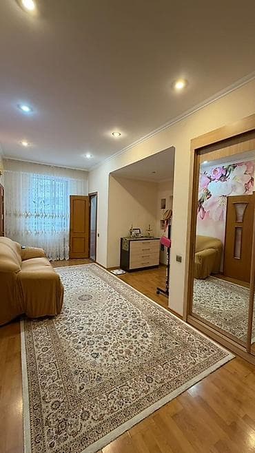 планировка дома: 3 комнаты, 145 м², 3 этаж, Евроремонт — 6
