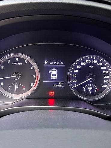 genesis 80: Hyundai Grandeur: 2018 г., 3 л, Автомат, Газ, Седан — 10