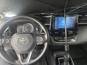 aion v plus: Toyota Corolla: 2021 г., 1.8 л, Гибрид, Седан — 8