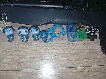 rick and morty: Фигурки Kinder Joy из коллекции очень странных дел и маинкрафт — 1