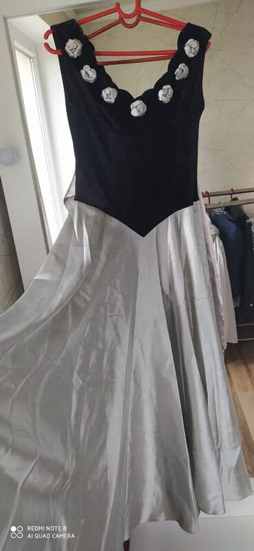 платья на прокат больших размеров: Вечернее платье👗 
Размер: S, M 
Цена: 300 с — 2