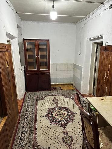 жаны уйлор: 40 м², 2 бөлмө, Жертөлө, ороо — 2