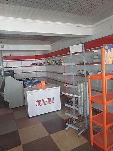 полки б у: Торговое оборудование для магазина 2 Состав: - Стеллажи пристенные — 1