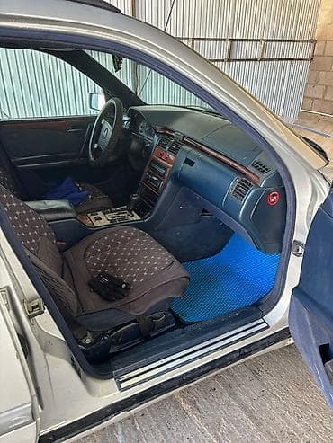 ford focus 2011: Mercedes-Benz E-Class: 1999 г., 3.2 л, Газ, Универсал — 8