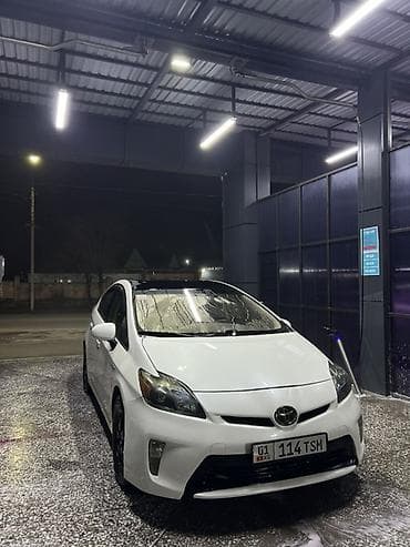 Унаа сатуу: Toyota Prius: 2015 г., 1.8 л, Автомат, Гибрид, Хетчбек — 5