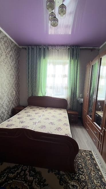 спальный горнитур: Спальный гарнитур в классическом стиле (цвет – тёплый орех) Состав — 1