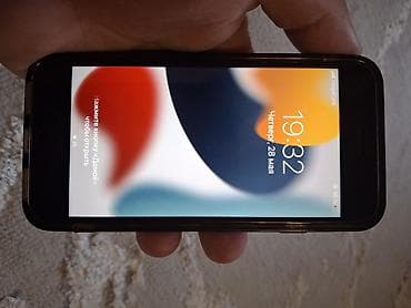 айфон есие: IPhone 7, Б/у, 32 ГБ, Черный, Чехол — 2