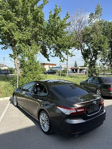 fit 2 2011: Toyota Camry: 2019 г., 2.5 л, Автомат, Гибрид, Седан — 4