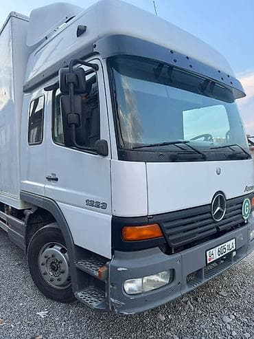Транспорт: Жүк ташуучу унаа, Mercedes-Benz, Стандарт — 4