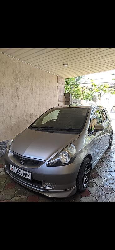 sanata 2019: Honda Fit: 2003 г., 1.5 л, Вариатор, Бензин, Хэтчбэк — 1