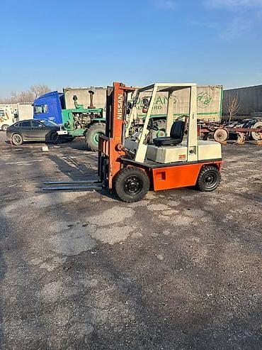 komatsu: Погрузчик, Nissan, Колесный, Вилочный — 1