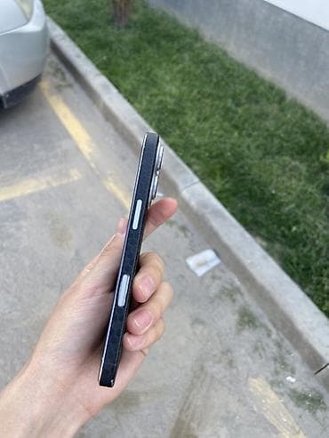 tecno camon 30s pro: IPhone 16 Pro, Новый, 512 ГБ, Черный — 4