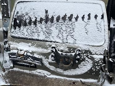 mazda 626 1999 у: Капот,бампер,5 двери подвески оба шаровые, люк рамы есть — 8