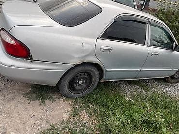 Mazda 626: 2000 г., 2 л, Автомат, Бензин, Седан — 5