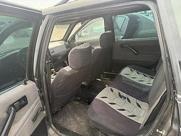 форь: Volkswagen Passat Variant: 1991 г., Механика, Универсал — 3