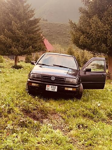 launch pro elite: Volkswagen Vento: 1995 г., 1.8 л, Механика, Бензин, Седан — 4