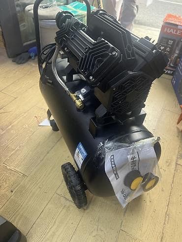Воздушный компрессор AIR COMPRESSOR, бесщёточный, 2000 Вт - — 1
