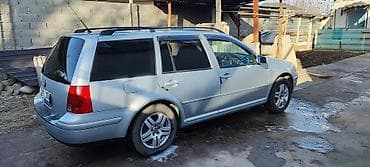 Volkswagen: Volkswagen Golf: 2004 г., 2 л, Автомат, Бензин, Универсал — 1