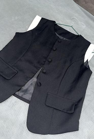 жилет гаи: Жилет женский классический, черный. - Прямой силуэт с вытачками для — 2