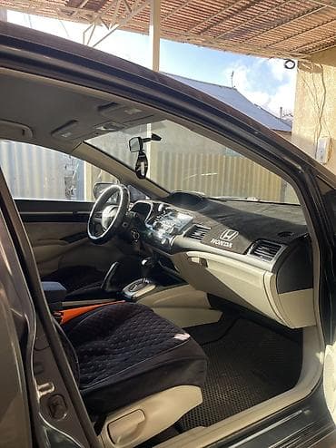 зимние шины в бишкеке: Honda Civic: 2005 г., 1.3 л, Автомат, Гибрид, Седан — 5