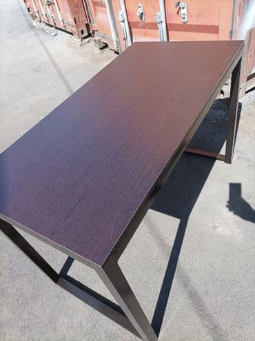 столы письменные компьютерные: Письменный стол — 11